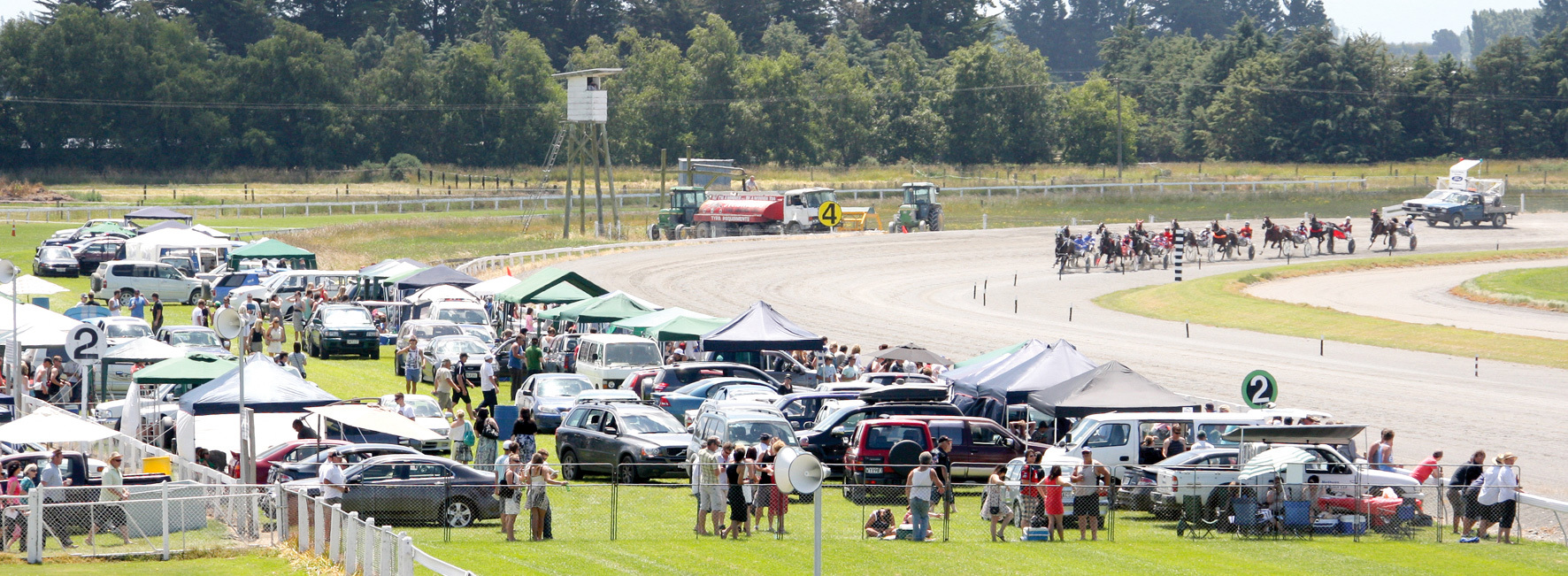 CROWD ashburton 9 edited